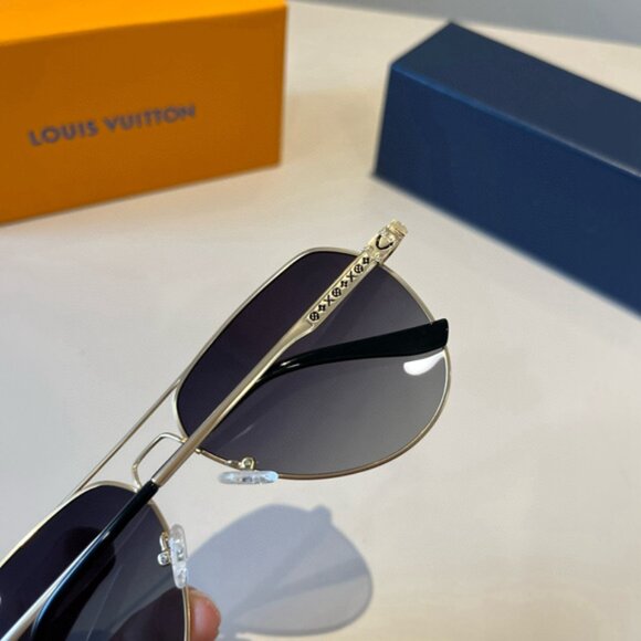 Louis Vuitton Gold Metal Frame Black Sunglasses - Picture 4 of 7
